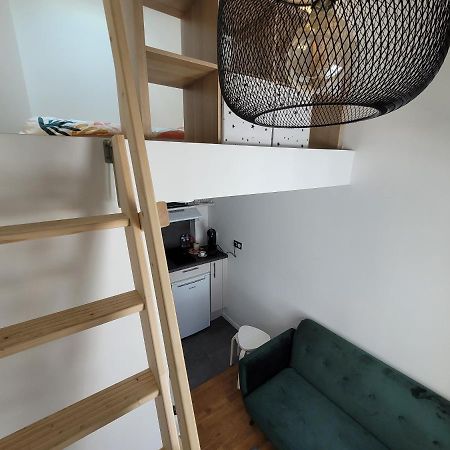 איסי-לה-מולינו 2G- Studio Tout Equipe Avec Cuisine Proche Paris מראה חיצוני תמונה