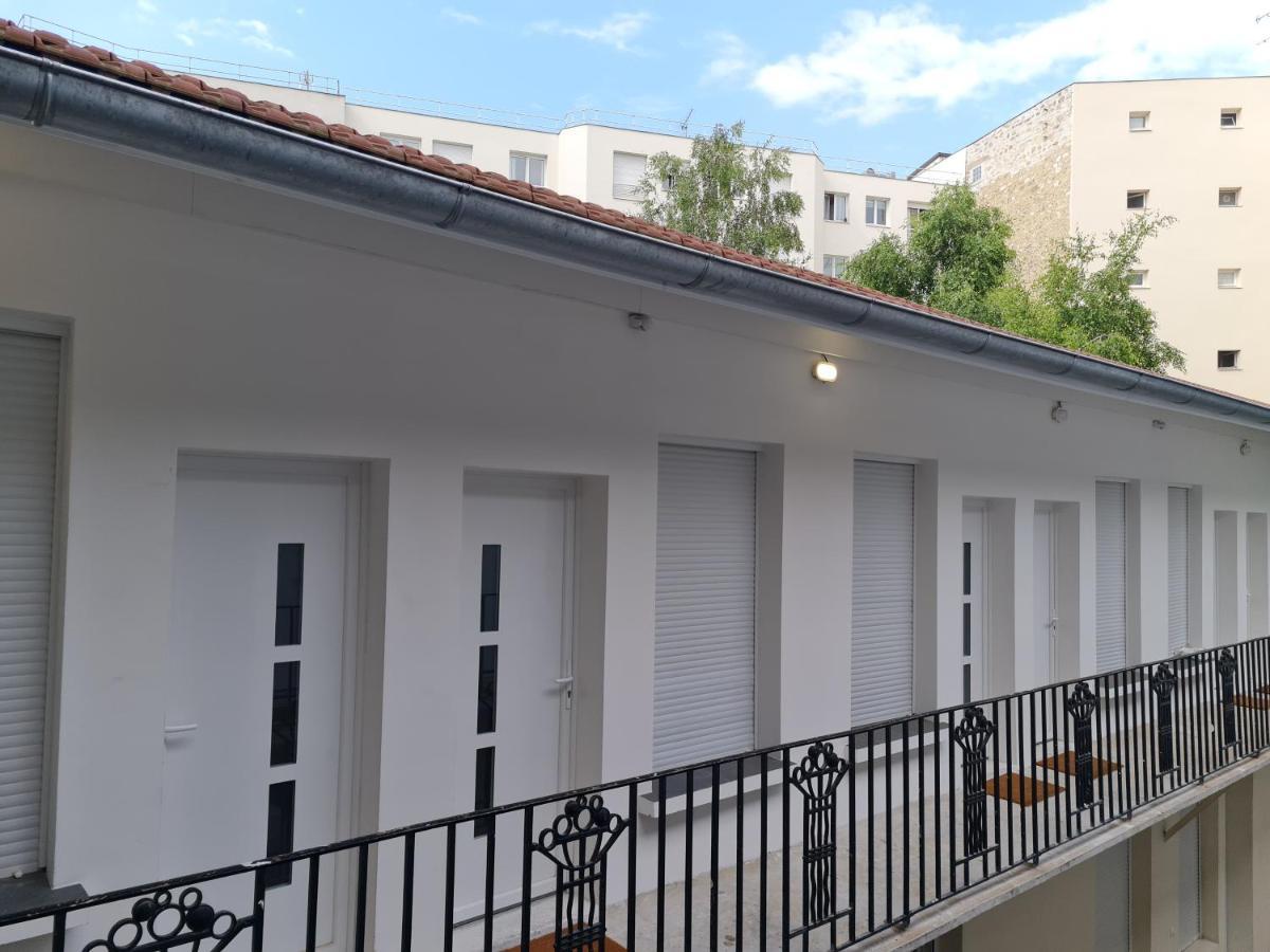 איסי-לה-מולינו 2G- Studio Tout Equipe Avec Cuisine Proche Paris מראה חיצוני תמונה